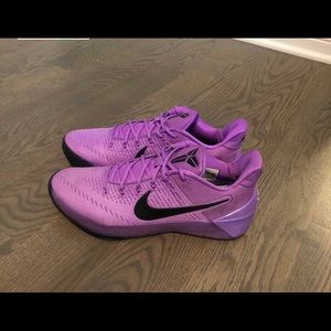 Kobe ad size 9